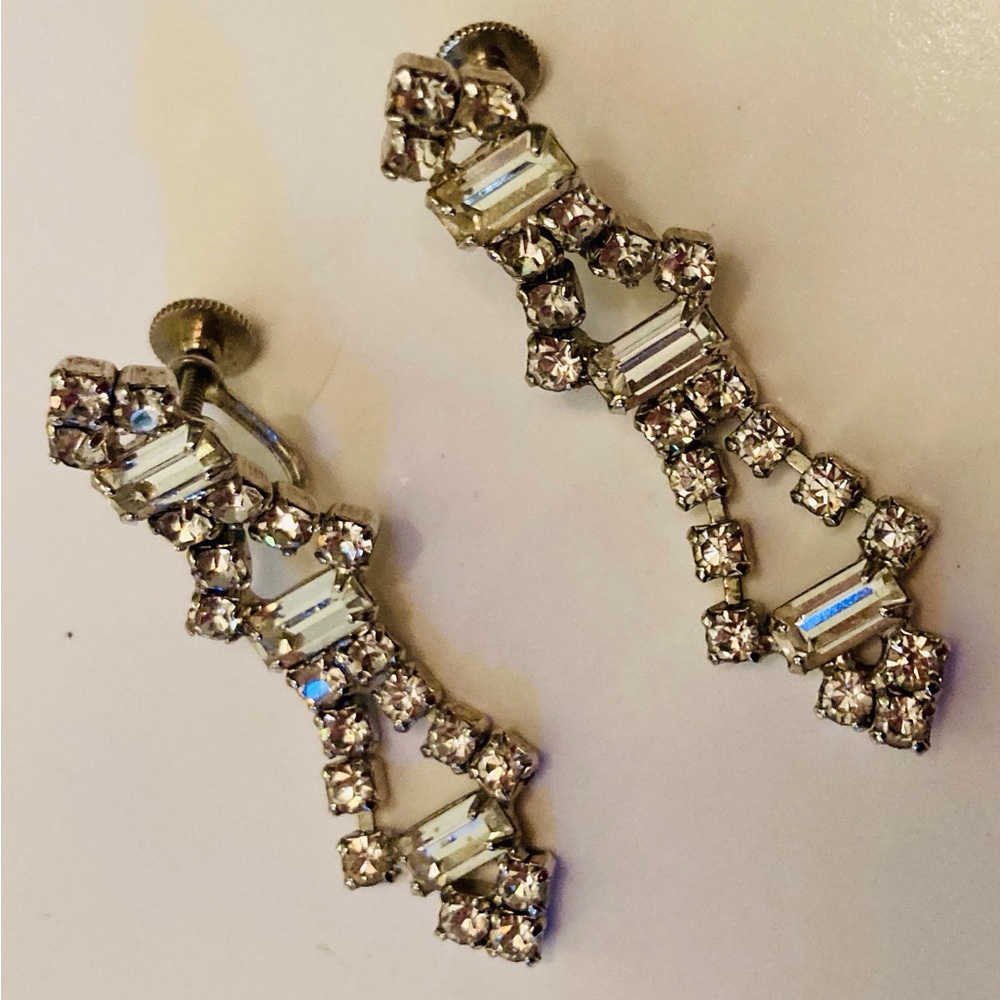 Glitz classic pair of double drop rhinestone earrings with screw-on back